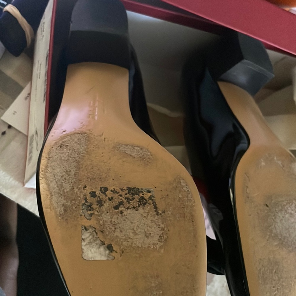 Ferragamo Vara 1  Patent leather pump